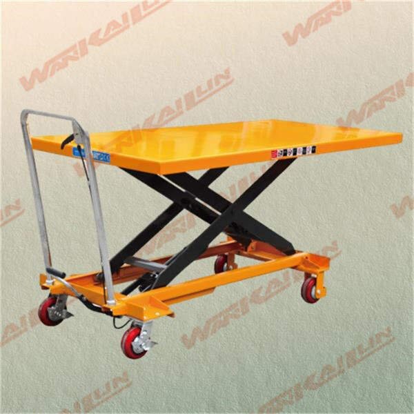 Mese ridicatoare pe platformă ergonomice mențin angajații în siguranță și confort.