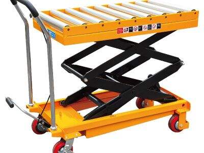 Electric platform for engine lifting