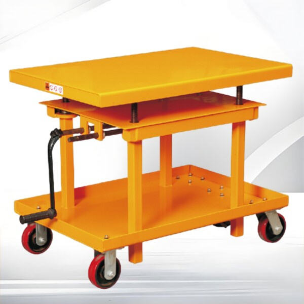 Compact design and easy mobility make our lift tables a must-have in any workspace