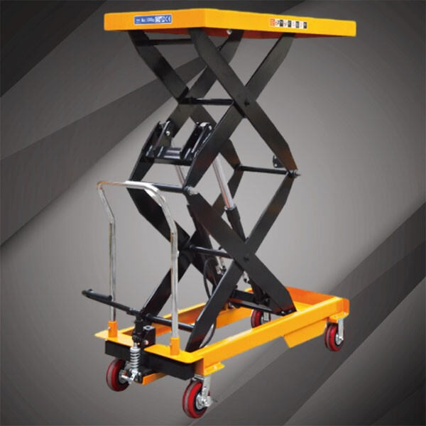 Maximize Workspace Efficiency with a Motorized Lift Table