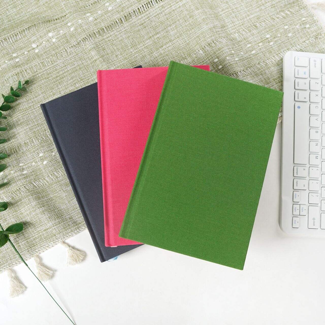 How can an organiser diary improve productivity
