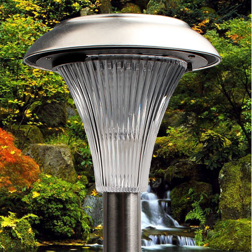 High Quality Outdoor Modern Park Solar Powered Light Stainless Steel Lamp Lighting LED Decoration Solar Garden Lights factory