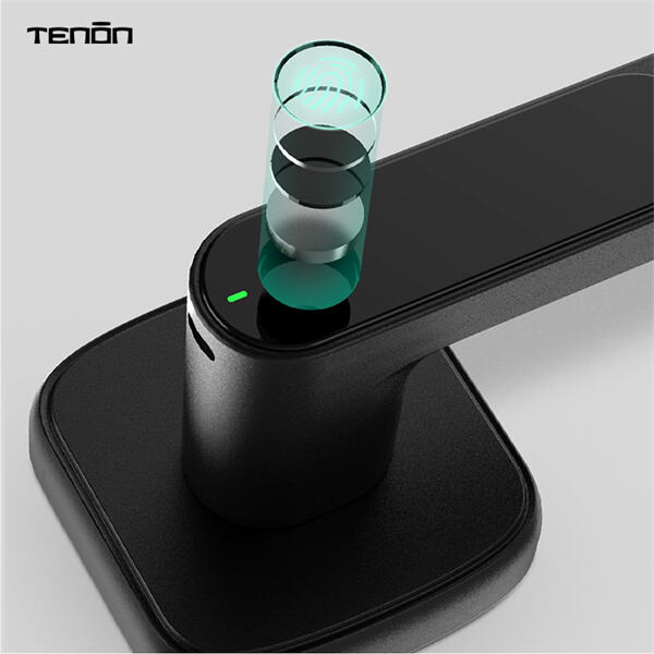 Augmentez l'efficacité et la sécurité grâce à une serrure intelligente sur la porte d'entrée de votre magasin