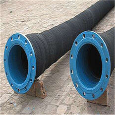 Large diameter rust and abrasion resistant sand blasting hose