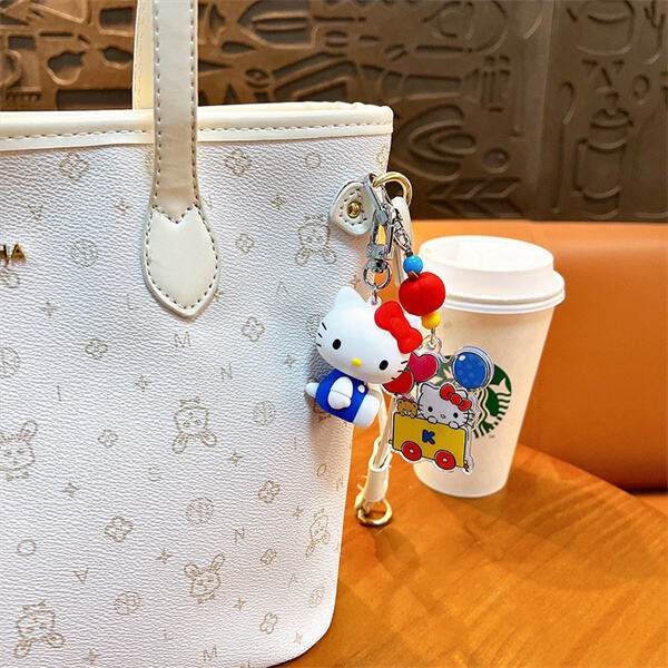 Модные и милые оптовые предложения на брелки Hello Kitty доступны уже сейчас