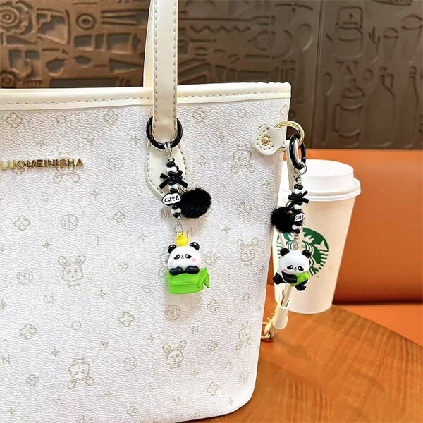 세련되고 귀여운 스타일로 패션 센스를 뽐내며 사랑을 표현하세요