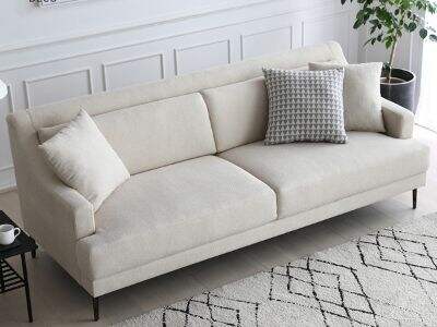 Bench: Space-Saving, Multifunctional Design (With Storage or Folding Features)