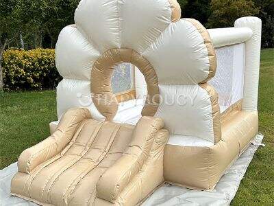 Latest Trends in Inflatable Pool Bar Design