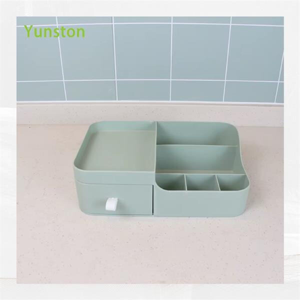 Save time and frustration with a tool bag organizer