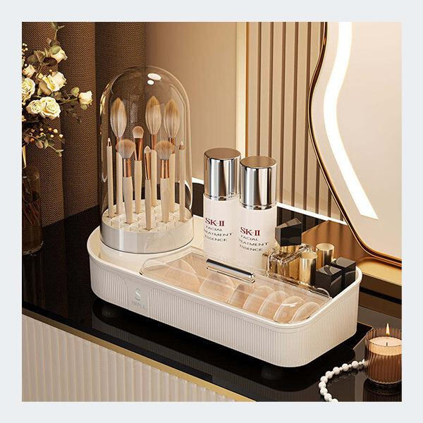 Ensure your brushes stay in top condition with our durable organizer