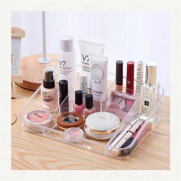 The Benefits of Using a Jewelry Tray Organizer in Your Retail Store