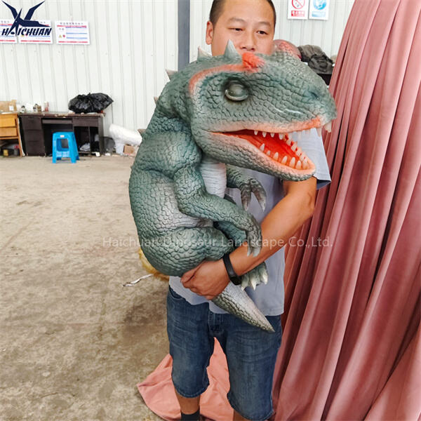 Menonjol daripada Yang Lain dengan Koleksi Boneka Dinosaur Hidup Kami