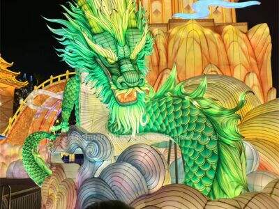 Apa yang Membuat Lampion Naga Tiongkok Menjadi Sorotan dalam Festival?