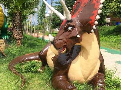 Por qué los esqueletos de fibra de vidrio son preferidos para dinosaurios animatrónicos al aire libre duraderos