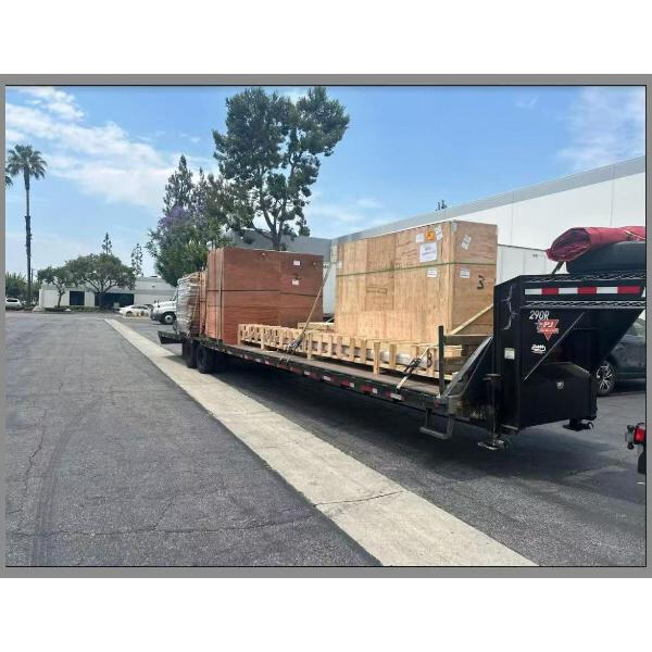 مزایای استفاده از خدمات حمل و نقل حرفه‌ای برای تحویل‌های فرامرزی