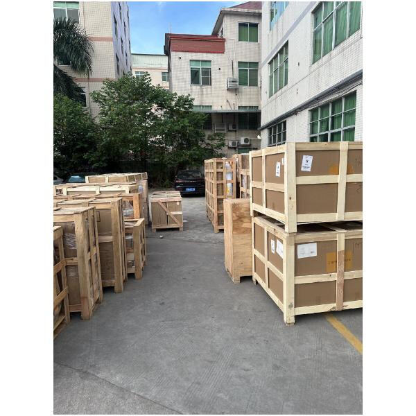 התמודדות עם הרגולציה המסובכת של הסחר הבינלאומי באמצעות שותפויות אסטרטגיות בתחום הייעולים והלוגיסטיקה