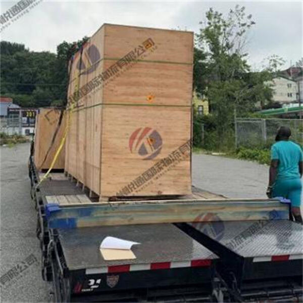 צוות המומחים שלנו מוכן לסייע לכם בכל שאלה או דאגה בנוגע למשלוח שלכם.