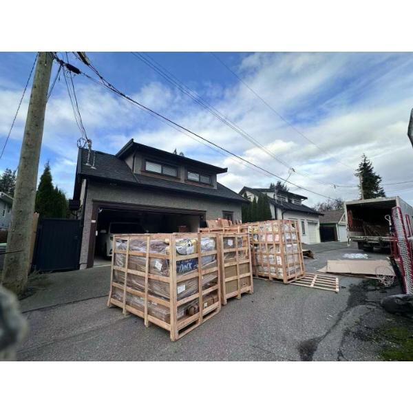 שירותי משלוחים יעילים ובעלי עלות-יעילות מ-Global Freight Solutions UK