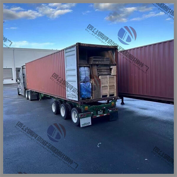 Pemanfaatan Kontainer Pengiriman Kecil untuk Proyek Inovatif