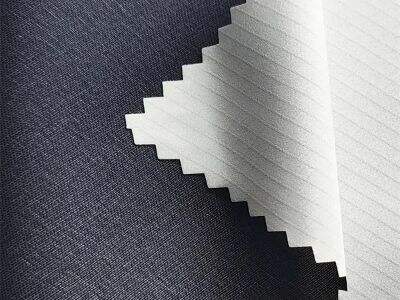 ผ้าพรีเมียมที่ยั่งยืนและระบายอากาศได้ดีสำหรับชุดออกกำลังกาย