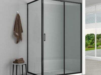 چه عواملی استانداردهای ضخامت شیشه در کابین‌های دوش قاب‌دار را تعیین می‌کنند