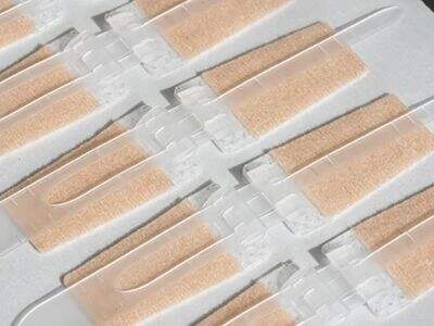 เทปปิดแผลแบบเย็บ vs กาวติดผิวหนัง: การเปรียบเทียบด้านการจัดซื้อ