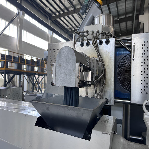 The Waste Plastic Melting Machine