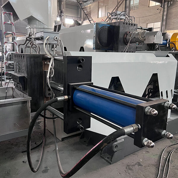 Service and Quality of Pelletizing Extruder