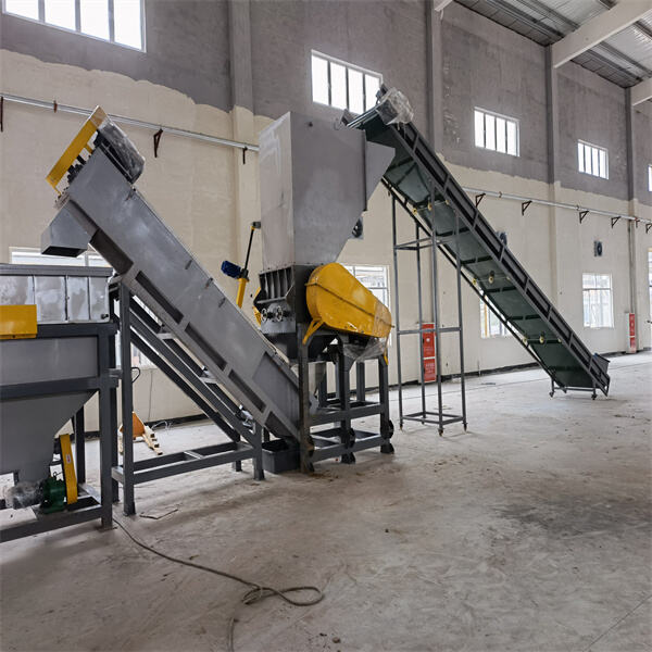 Athraigh do bhróntús plásca isteach i máteriál úsáideach leis an mhiotal glanála againn