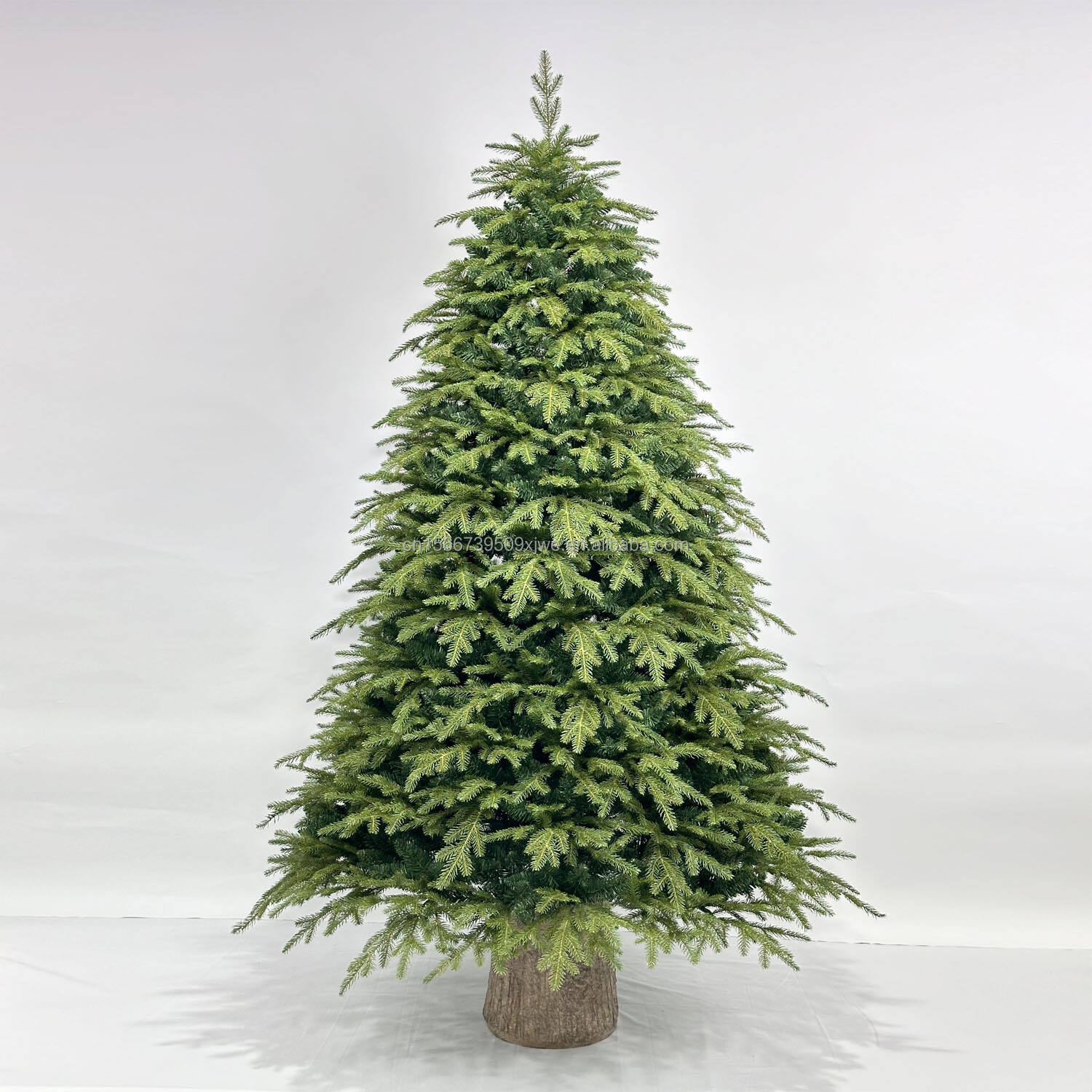 2025 New Style Hinged Artificial Folding Christmas Tree PE + PVC Mixed with Magnesium Oxide Stand manufacture