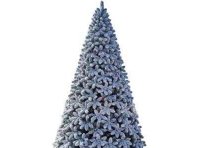 What Outdoor Faux Christmas Trees Contribute to Tourism Venues