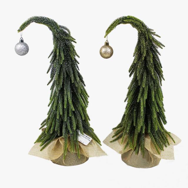 Supermarket Hot Sale Green Mini 20*20*42cm PE Christmas Table Top Tree with a Xmas Tree Ball for Holiday Decorations factory
