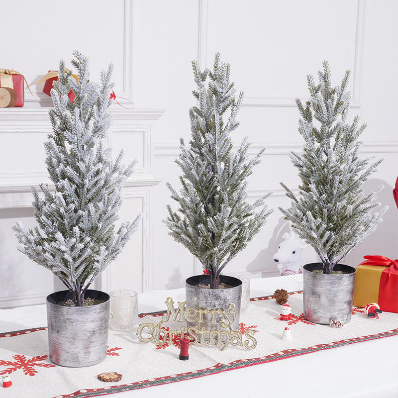 Luxury Mini 25*25*52cm PE Christmas Table Top Tree Factory Direct Wholesome Decorative Element for Christmas details