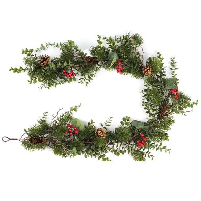150*30*8cm Festive Pinecone Berry Christmas Decorations Decorated PE Garland with Pine Cone Red Berry Christmas Decorations supplier