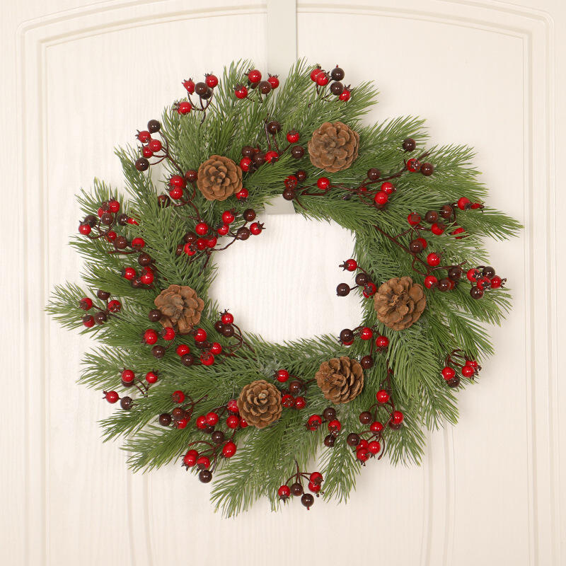 45cm Artificial Christmas PE Decoration Wreath with Berry for Shopping Mall Window Decoration Xmas Decorations Door Hanging details