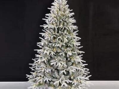 Outdoor Faux Christmas Trees for Municipal Projects
