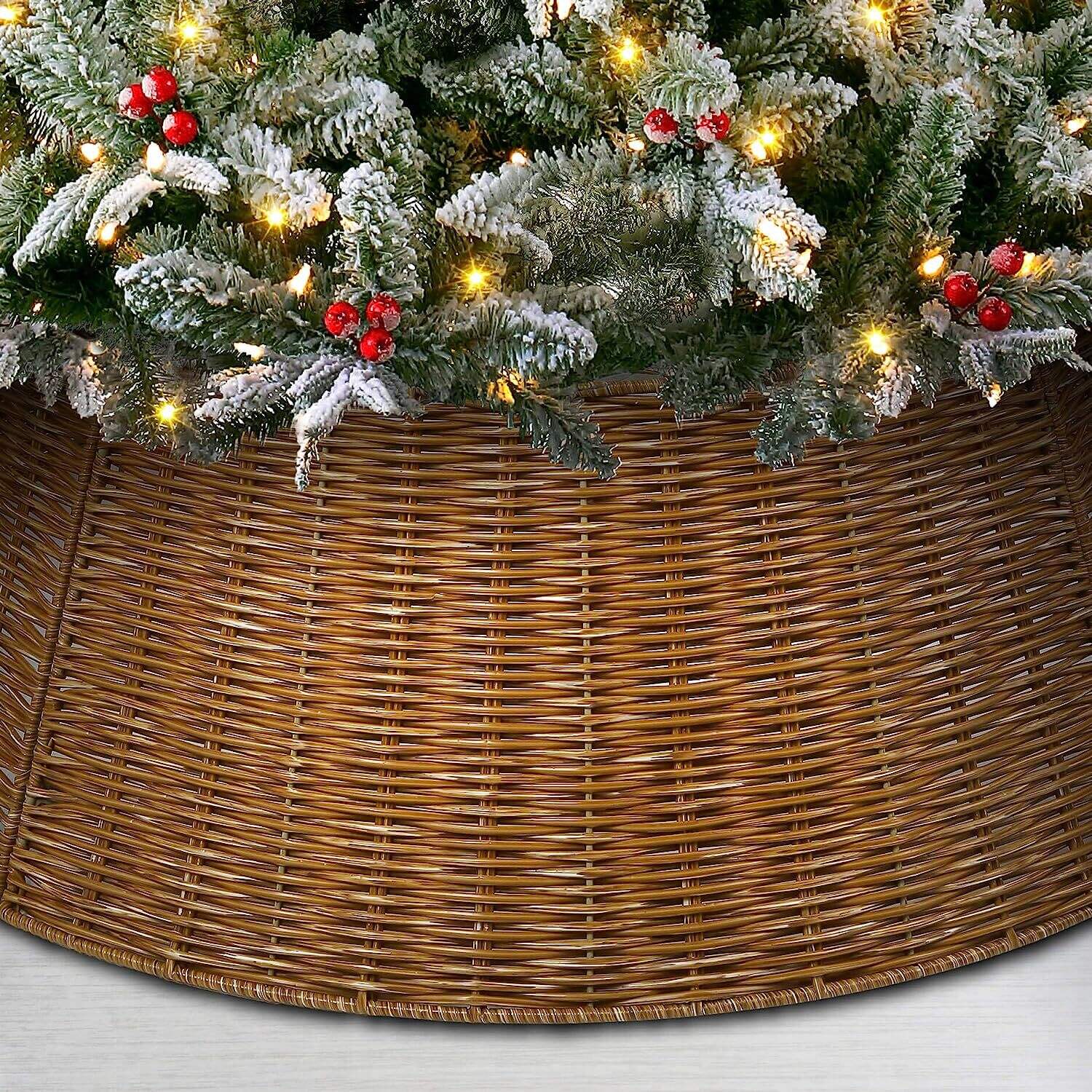 Woven Rattan Christmas Tree Decoration Elegant Fence Xmas Tree Skirt Christmas Decorations American Country Tree Fence manufacture