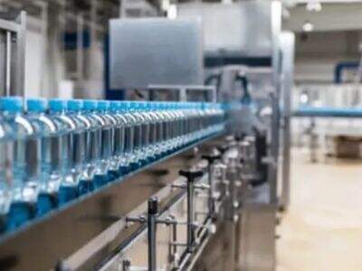 How Water Filling Machine Enhances Efficiency in Beverage Production Lines