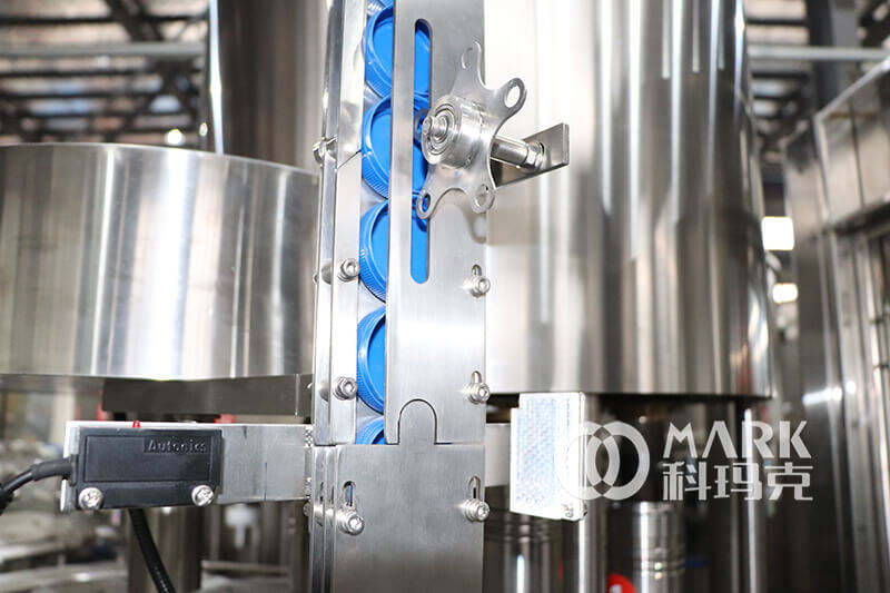 5l rotary capping machine (5).jpg