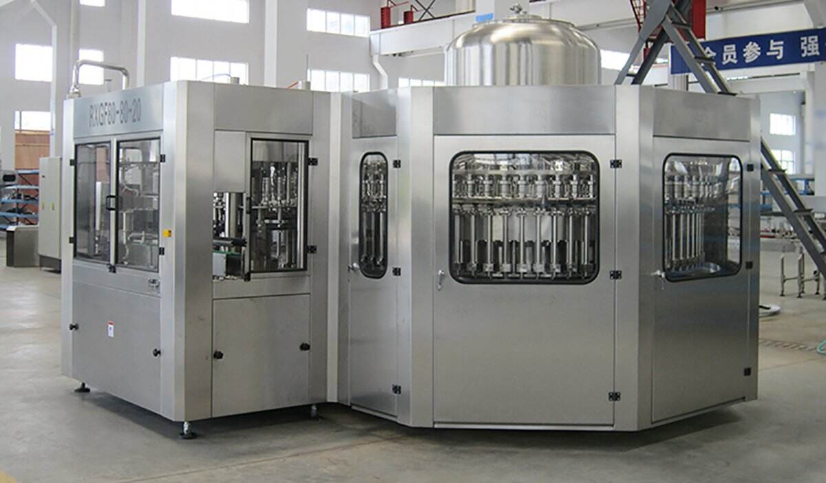 juice filling machine.jpg