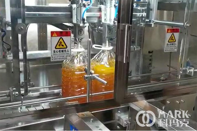oil filling machine (3).jpg