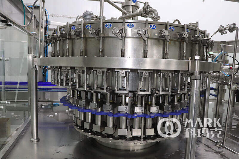 10,000bph fizzy drink production line (5).jpg