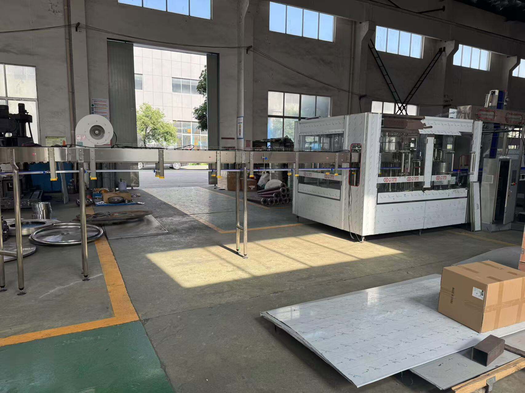 6000BPH carbonated drink filling line for Sierra Leone Customer