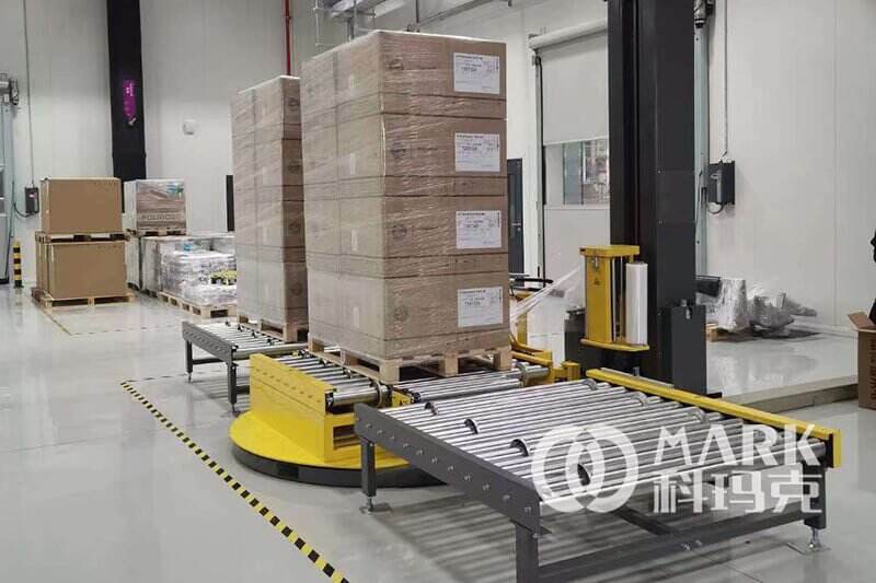 pallet wrapping machine (2).jpg