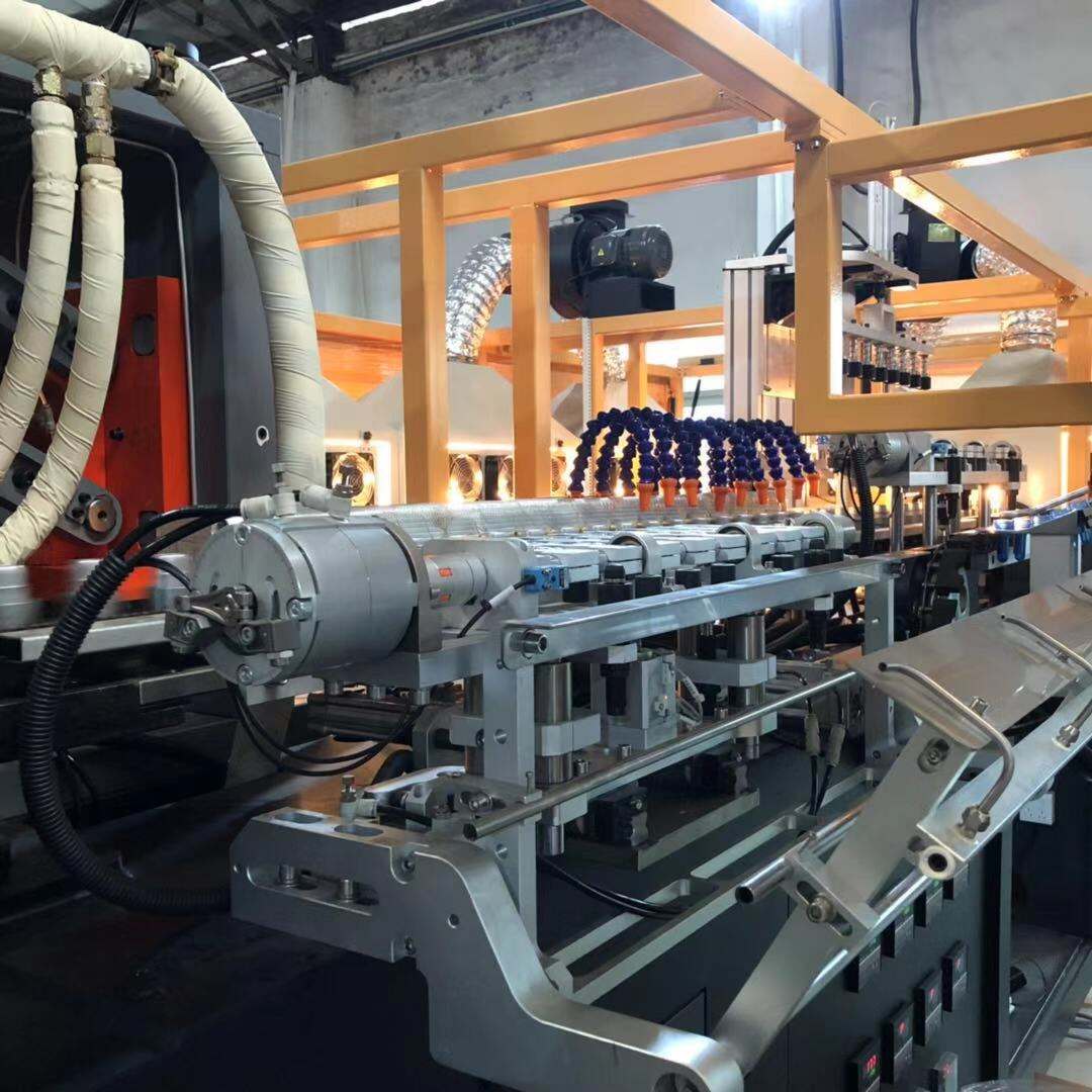 12000 BPH for 500ml  9  cavity pet bottle blow molding machine factory