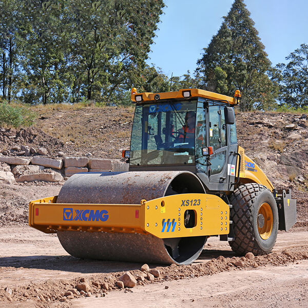 Steps to Make Use of A Construction Steam Roller