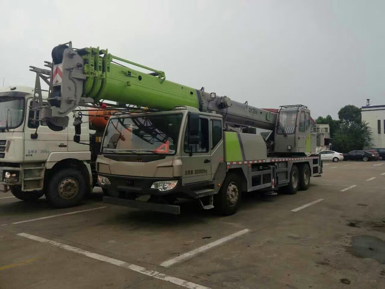 QY25V 16T Mobile Truck All Terrain Crane details