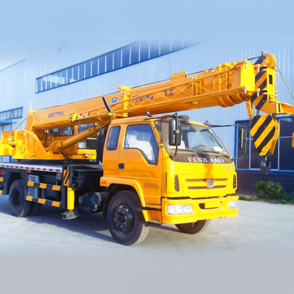 Advantages of A Telescoping Boom Truck