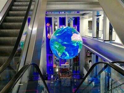 ຜົນກະທົບຂອງໄລຍະຫ່າງພິກເຊວ (Pixel Pitch) ຂອງຈໍ LED ຕໍ່ປະສິດທິພາບການຮັບຮູ້ມື້