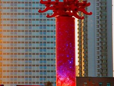 उच्च परिवेश प्रकाश वाले वातावरण में स्क्रीन एलईडी चमक क्यों महत्वपूर्ण है?